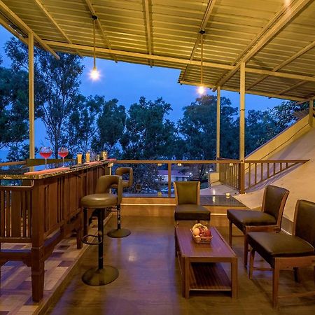 Saffronstays Casa Tranquil, Panchgani - Pet-Friendly Veg Only Pool Villa Exterior photo